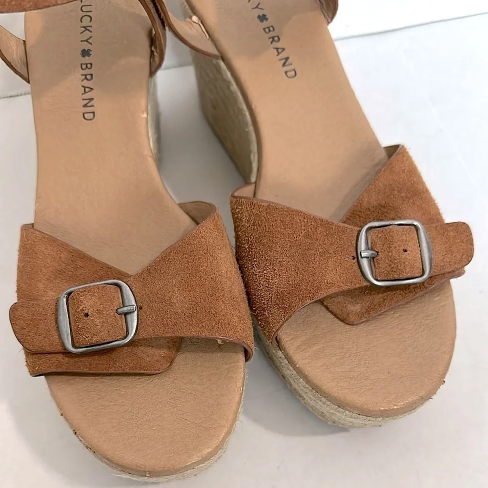 Lucky Brand Women's Naveah leather Sandals Brown Size 8 M GUC